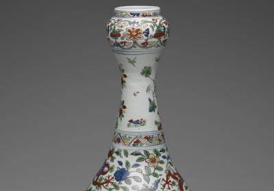 图片[3]-garlic-head vase with design of dragons, birds and flowers in wucai painted enamels, Ming dynasty, Wanli reign (1573-1620)-China Archive